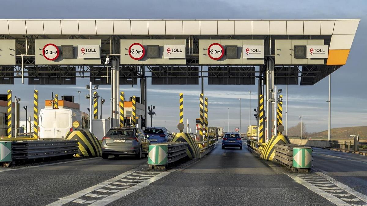 Въезд на платную дорогу с системой e-toll в Польше